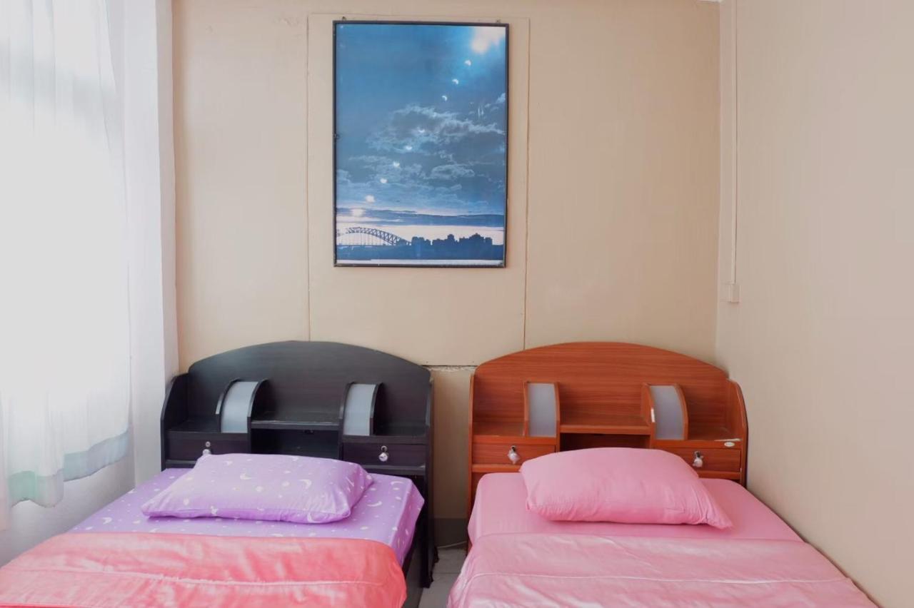 Chokchai Hotel Ban Huai Maenam Noi エクステリア 写真